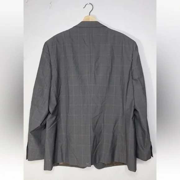New With Tags Ralph Ralph Lauren Slim Fit Plaid Blazer. Size: 48R sport coat